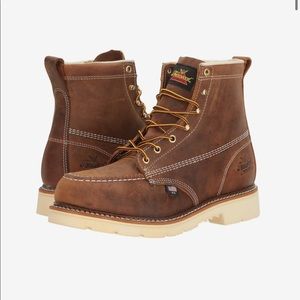 Thorogood 6” Moc Toe boots size 9
